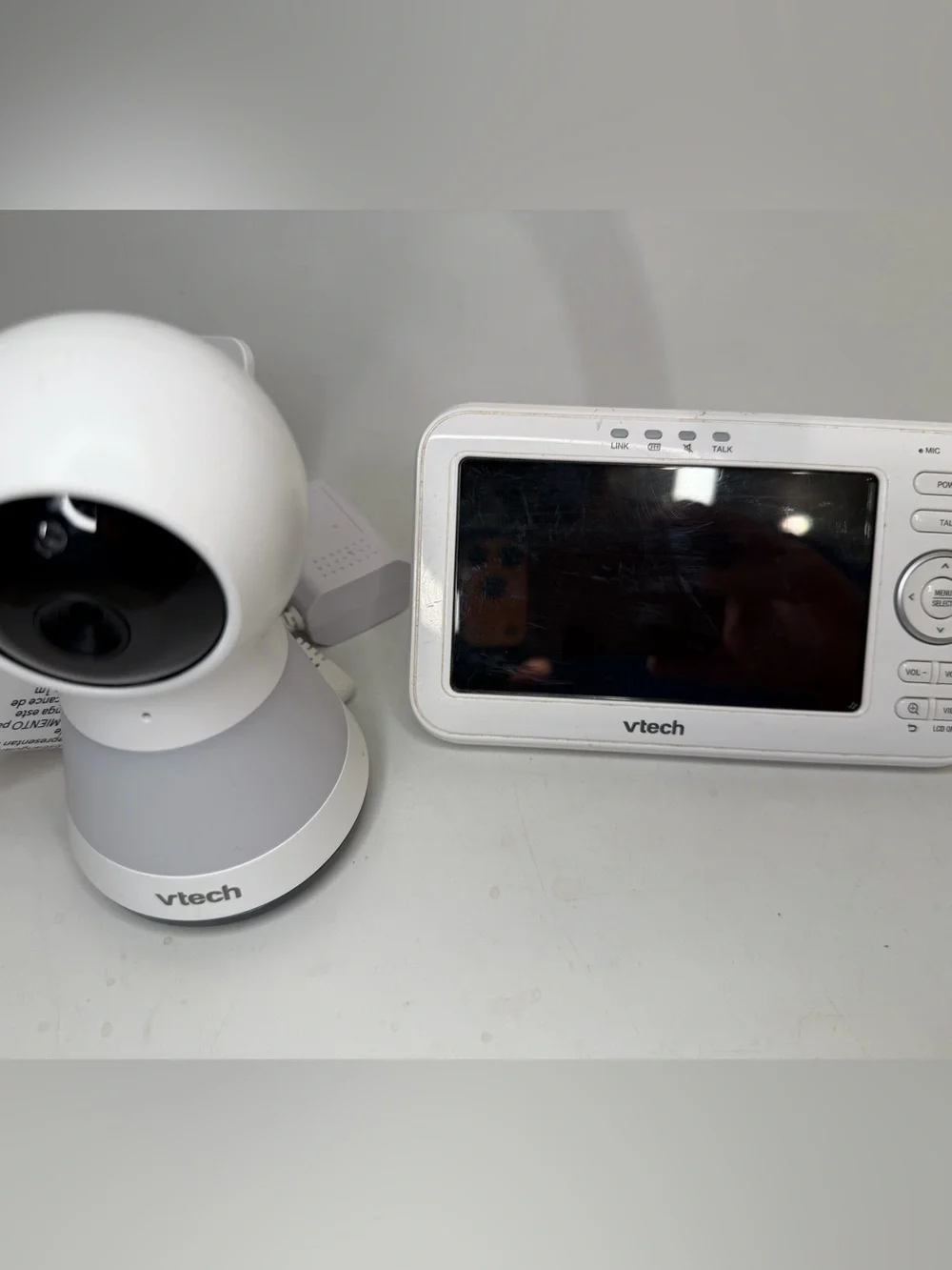 VTech VM5255 Digital Camera Video Baby Monitor With Pan Zoom and Night Light